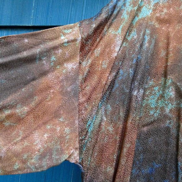 Striking, relaxed and detailed bohemian blouse! - Picture 7 of 11